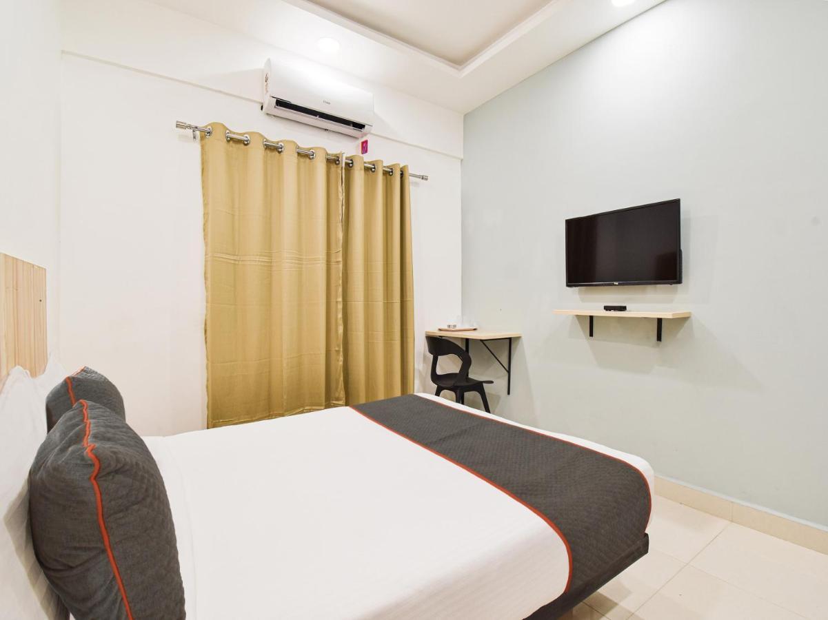 Oyo Townhouse 498 Hotel Western Nagpur Ngoại thất bức ảnh