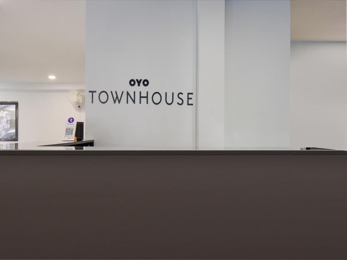 Oyo Townhouse 498 Hotel Western Nagpur Ngoại thất bức ảnh