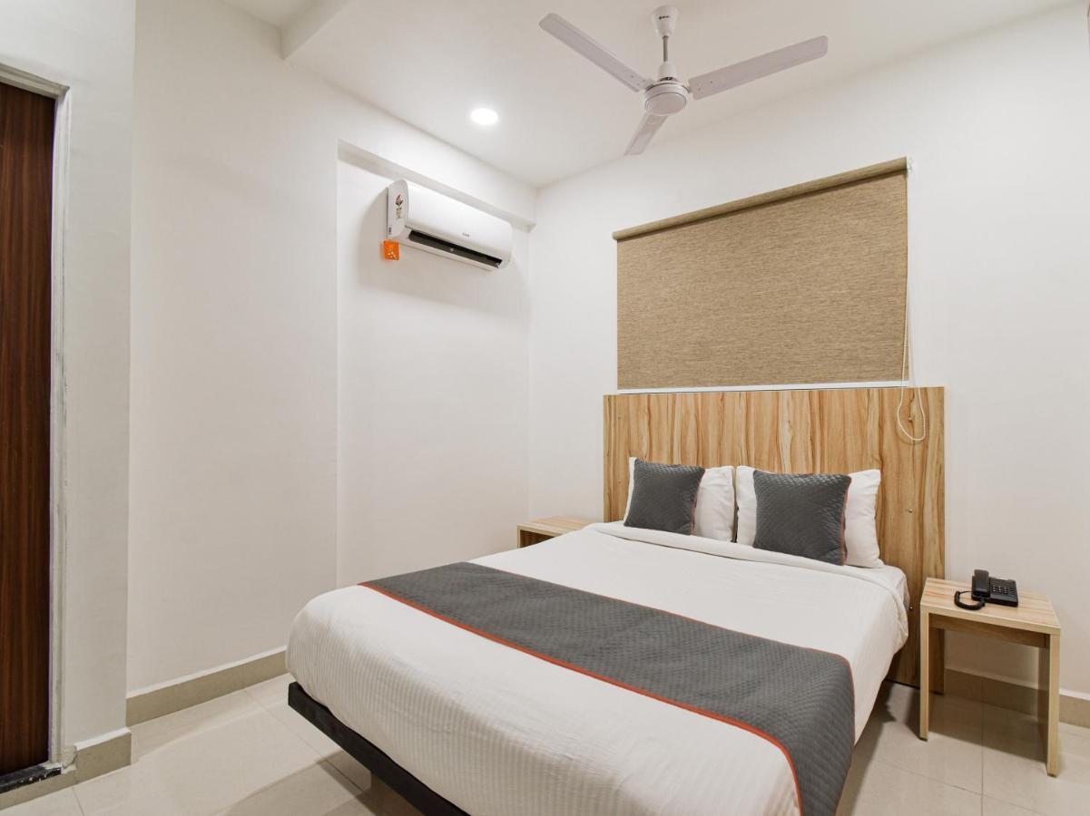Oyo Townhouse 498 Hotel Western Nagpur Ngoại thất bức ảnh